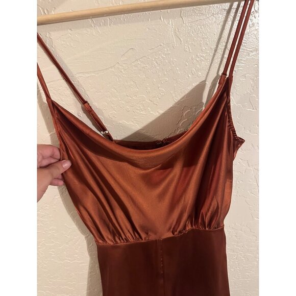 Guess Cowl Neck Burnt Orange Shiny Satin Sexy Shorts Playsuit Romper - Picture 5 of 9
